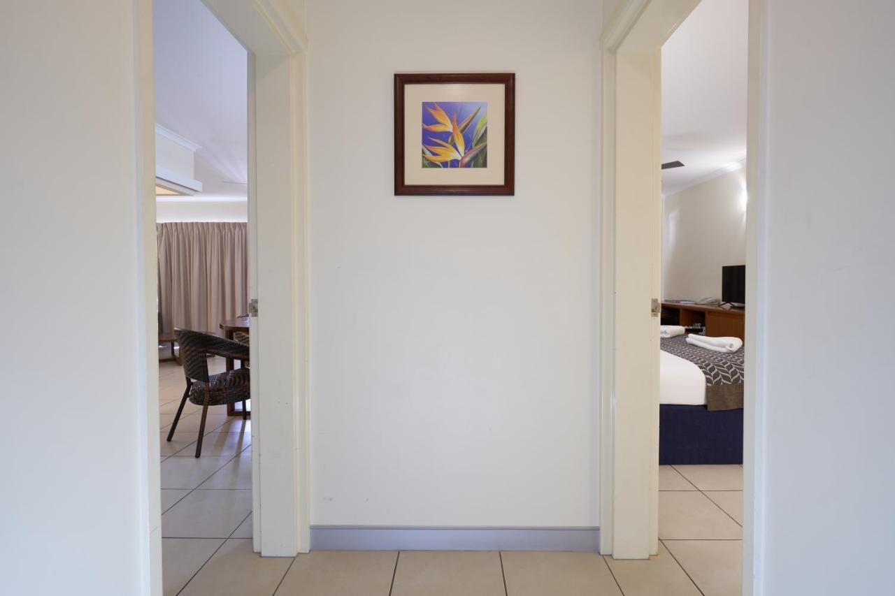 Cairns Queenslander Hotel & Apartments Bagian luar foto