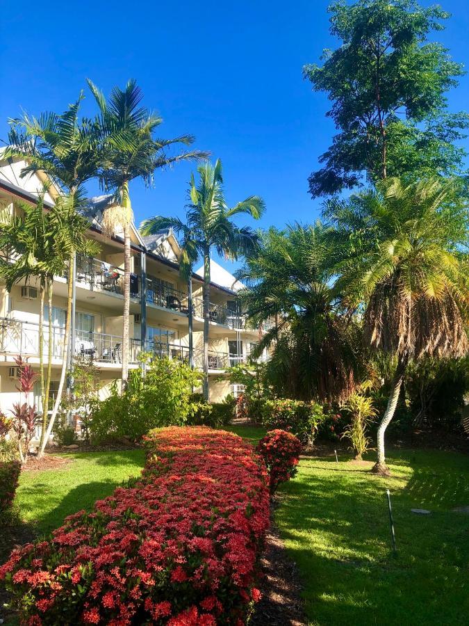 Cairns Queenslander Hotel & Apartments Bagian luar foto