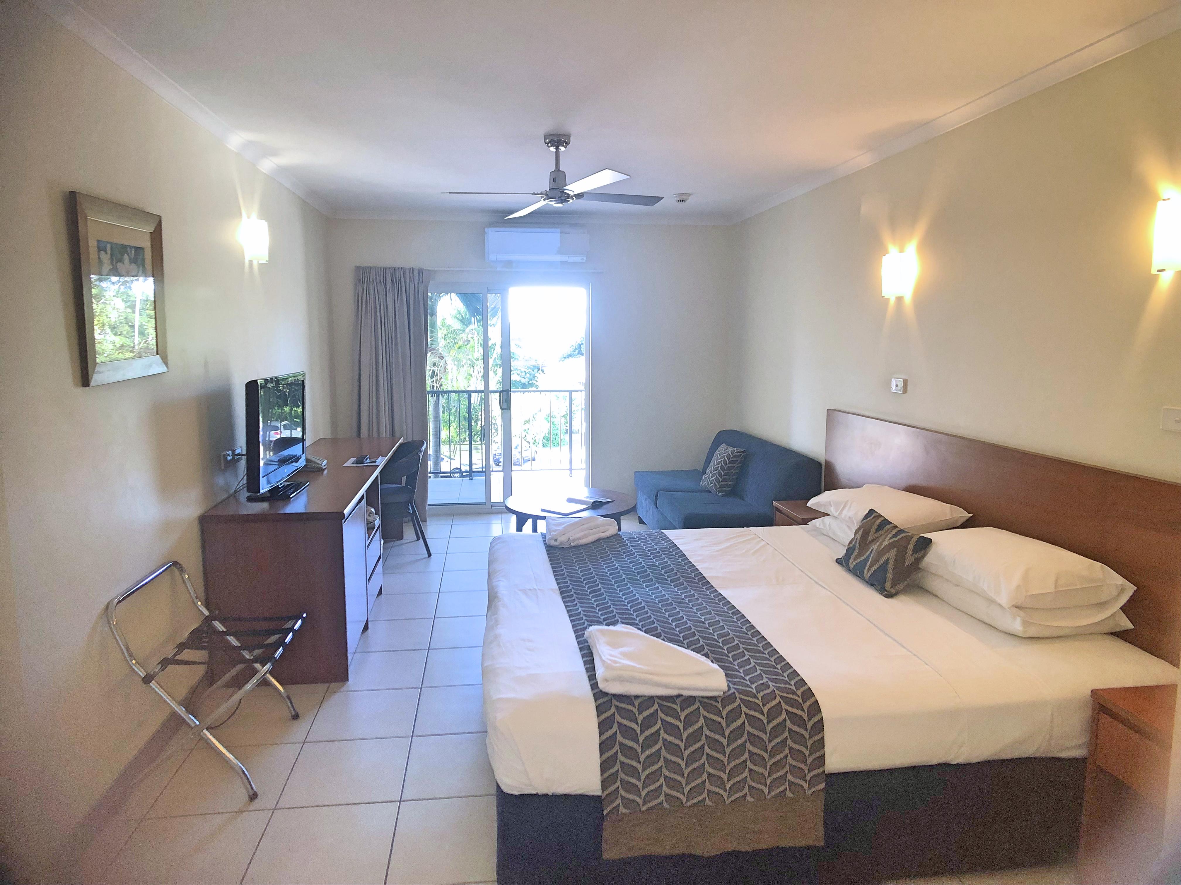 Cairns Queenslander Hotel & Apartments Bagian luar foto